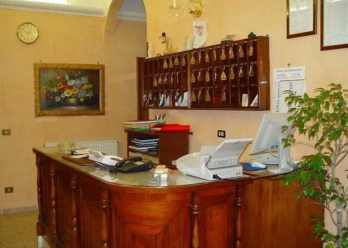 Otel Oriente 2*