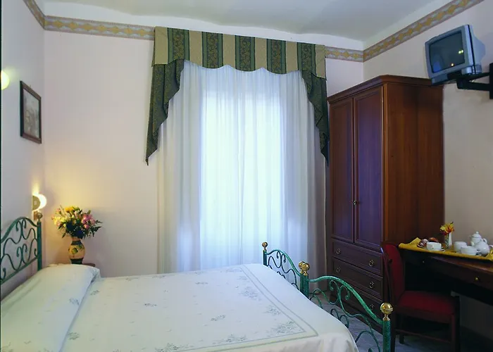 Oriente Otel Roma